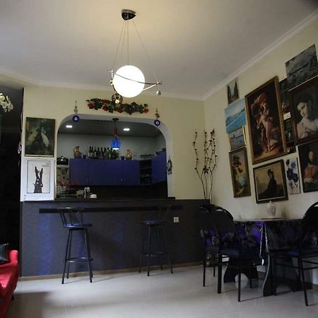 Guesthouse Different Tbilisi Ngoại thất bức ảnh